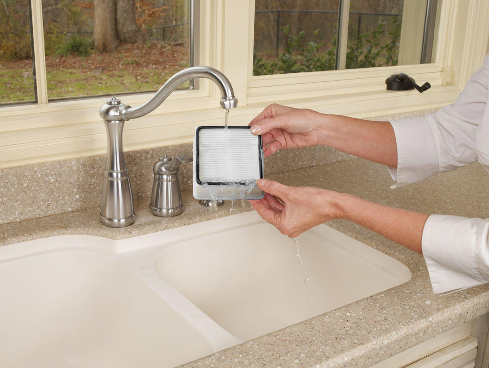 Breeze Turbo Cyclonic Upright Vacuum8